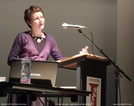 Helen Brooks presenting her research at the In Flanders Fields Museum in Ypres/Ieper