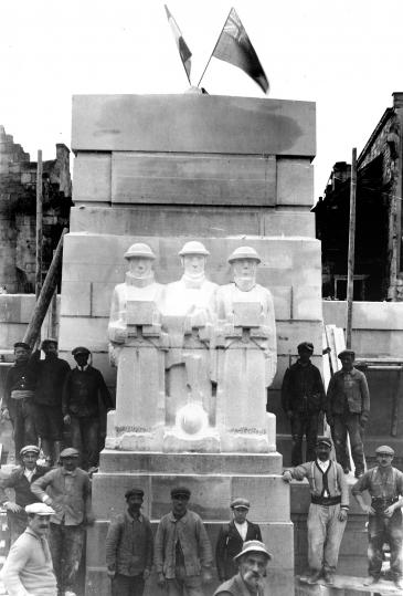 Photo: War Grave Soissons1928